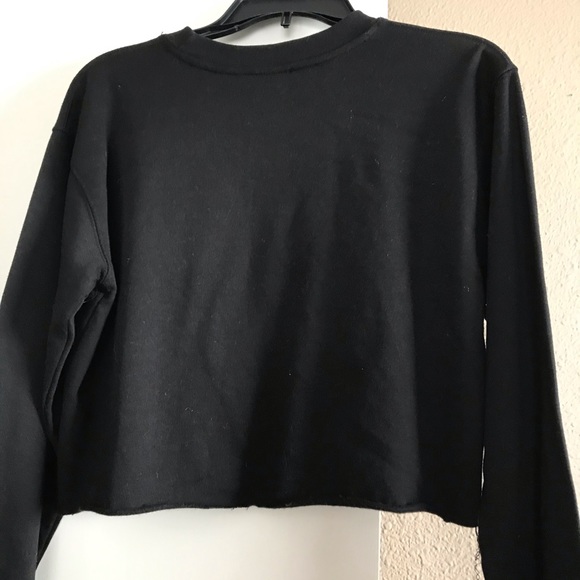 Christmas🎄Cropped Sweater - Picture 5 of 5